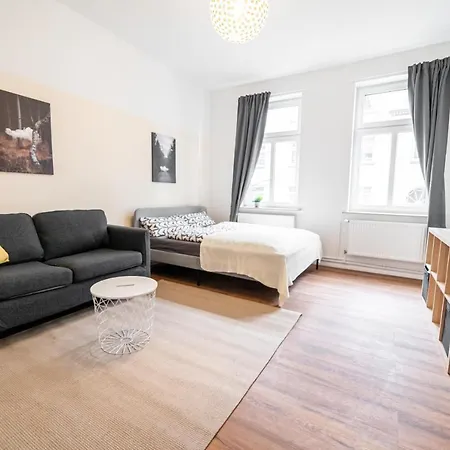 Fullhouse - Halle - Nh14 - Daylight Bathroom - 3 Bedrooms Zewnętrze zdjęcie
